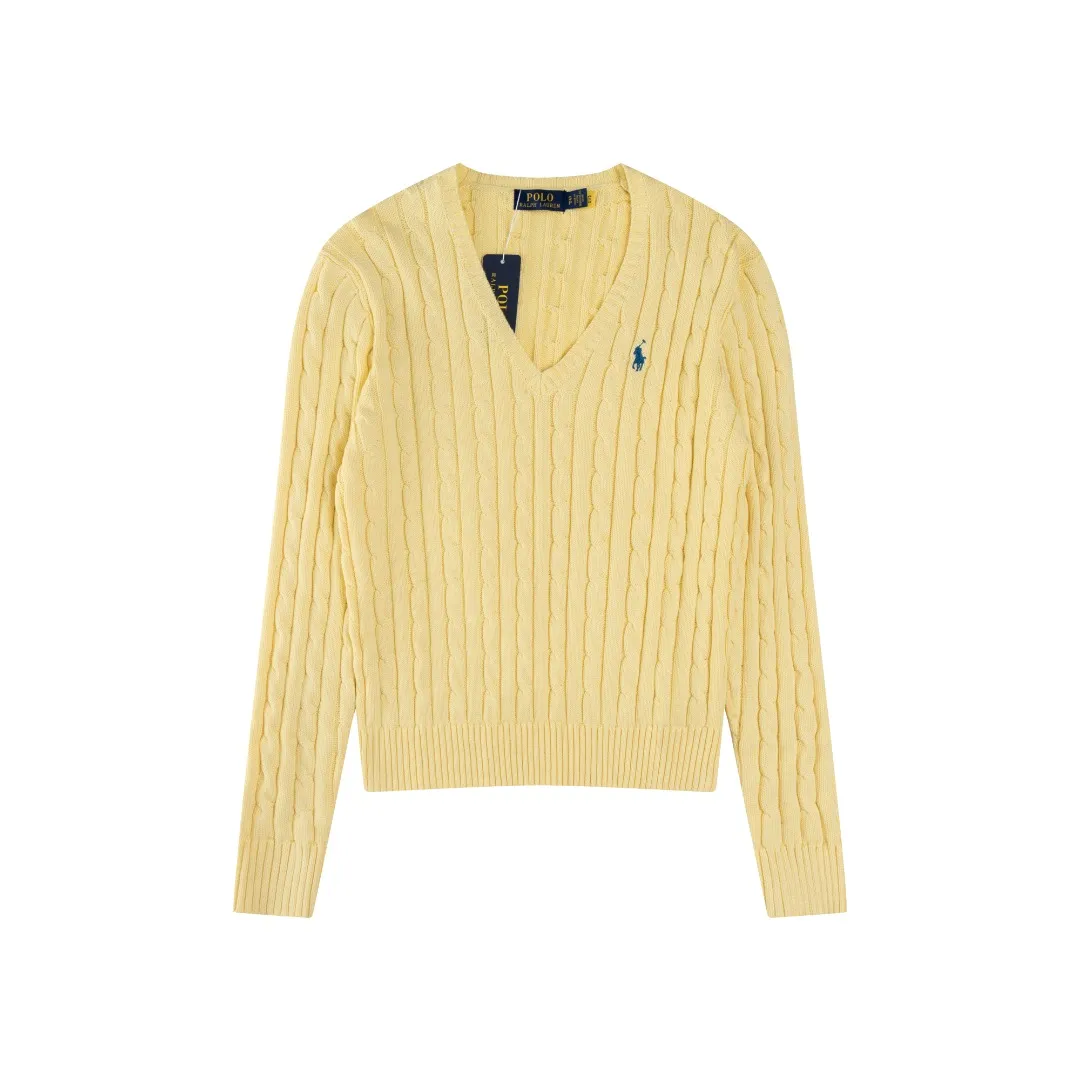 P210 #R90 RALPH LAUREN Thirteen colors of Ralph Lauren classic small label embroidery V-neck pullover cable cardigan sweater women's top, high-density LOGO embroidery on the chest, original customization of tag accessories. Made of pure cotton yarn, pure cotton is skin-friendly and comfortable, small label war horse embroidered twist button V-neck sweater🐎High quality, follow the blogger to learn how to wear it! Let’s buy a Ralph Lauren cable sweater. It’s a super hard-to-find series after it became popular. It’s hard to find one on the official website. It’s simple and practical to wear, with a lazy and loose feel. The thickened fabric has more texture, feels soft and delicate, and has a loose fit. Whether worn alone or layered, you can wear different styles of fashion with just one piece!   Size： Sleeve length: 60/61/62/63